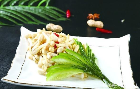 女性想要皮肤更好,常吃3种食物,排毒养颜,淡斑养颜,恢复青春