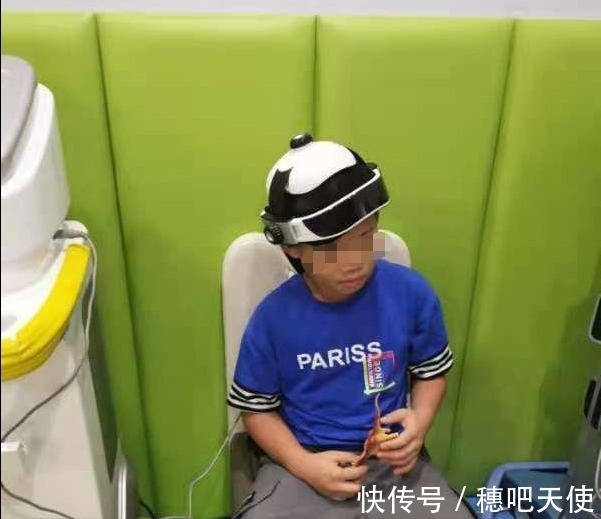 损害|天使科普:抽动症危害大,家长的忽视,会耽误孩子一生!