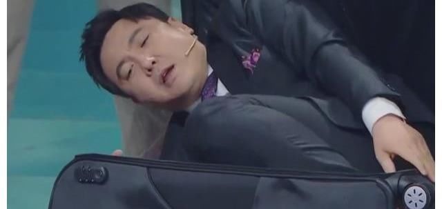 《王牌對(duì)王牌7》要換嘉賓了?導(dǎo)演吳彤回應(yīng)沒(méi)聽(tīng)說(shuō)!