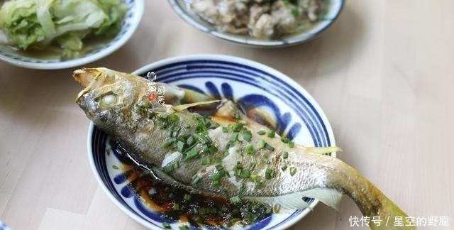 实在|80后爸爸晒晚餐,朋友圈火了,5菜1汤,网友比送鲜花实在多了