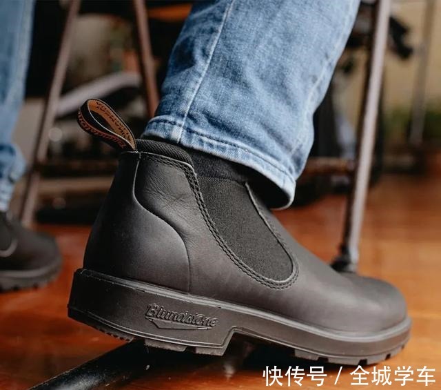 spring 安上鞋带的 Slip-On,是画蛇添足还是锦上添花!