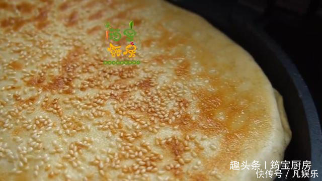 油酥|千层饼要出新做法，表皮酥香，层层香软，简单一做，超级好吃