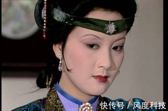 管家&王熙凤第二个孩子流产后,薛宝钗使出一招让她第三个孩子再次流产