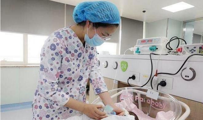 为何老人总说上午生娃比下午好？过来人：并非迷信，的确有些道理