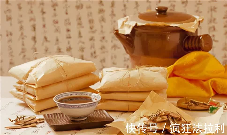 患者|治疗胃食管反流病,应该选中医还是西医?