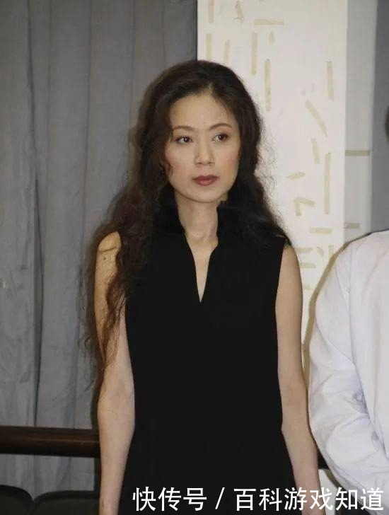 余秋雨|让余秋雨为她抛弃妻女,原配还表示不怪她,马兰到底有何魅力