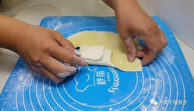 馒头|烙饼这么做太香了，开水一烫，张张柔软又劲道，学会天天不起早