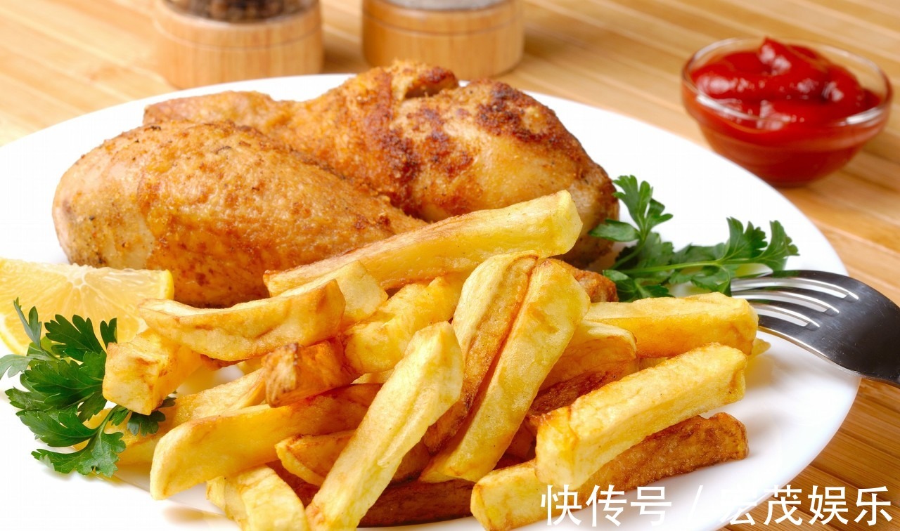 视网膜病变|中国糖尿病人数远超1亿,医生忠告,想长寿,三种食物要撤下餐桌