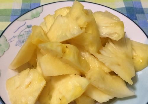 喜欢|聪明的人喜欢吃3种食物，排毒养颜、改善体质，好处多多！