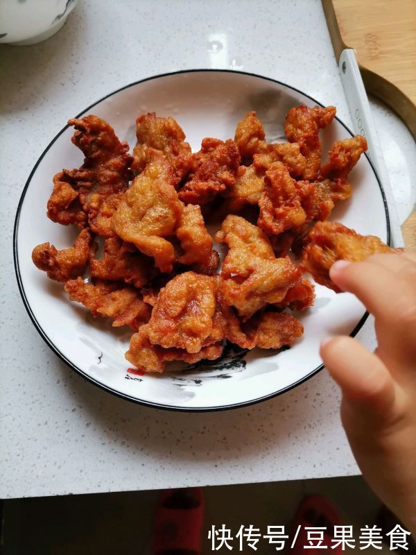瘦肉|正宗地道的油炸小酥肉做法，速来围观