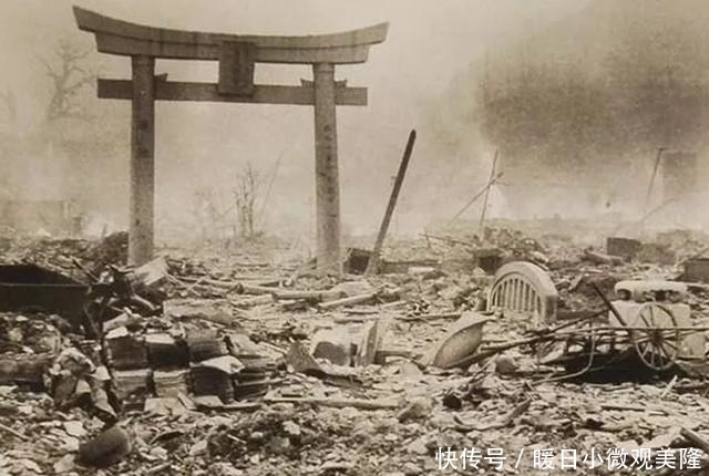 奥康纳|日本原子弹轰炸后,一个男孩背死去弟弟到火葬场,成最著名照片