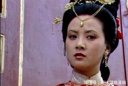 贾母教训王夫人,凤姐为何一言不发:她心里恨极了姑姑