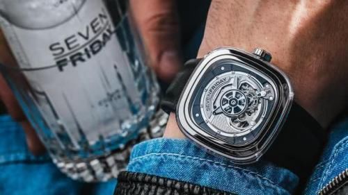 三四千入手复刻表真的靠谱吗?客观解说对复刻表的看法!