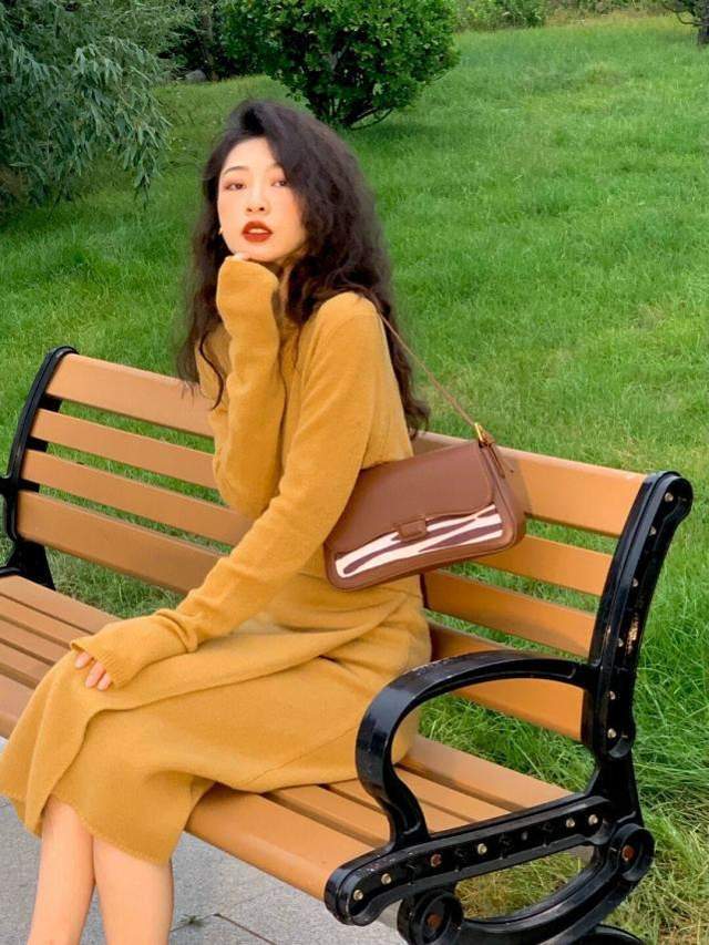 f秋冬,色彩搭配法则,掌握这3种颜色搭配技巧,让你美出新高度