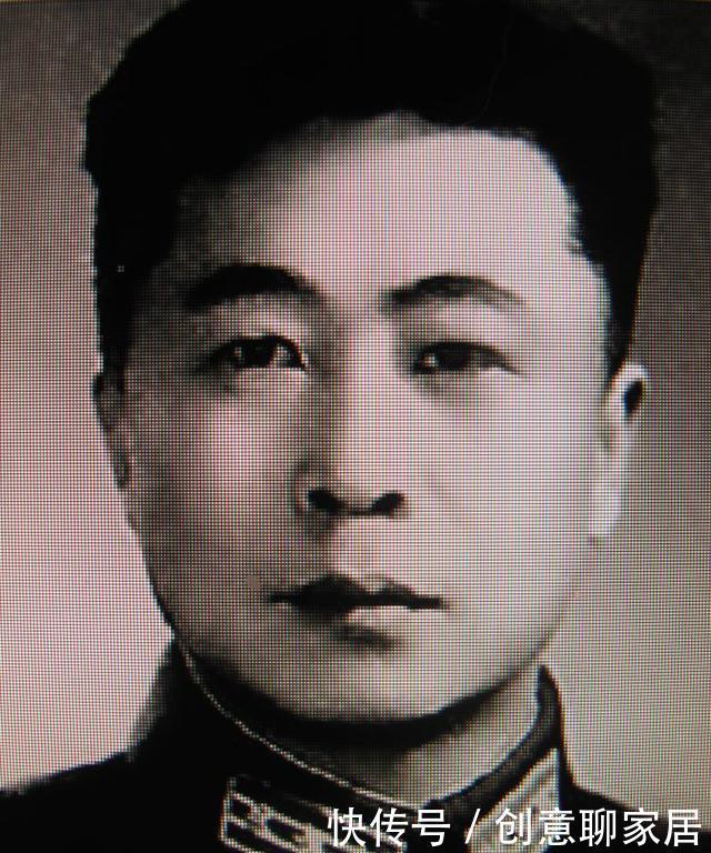 成龙激情演绎《铁道游击队》,徐帆演他情人,学者竟称她为风尘女