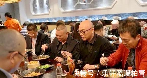 孟非|孟非的面馆一碗卖88分量少又难吃,他终于经营不下去了