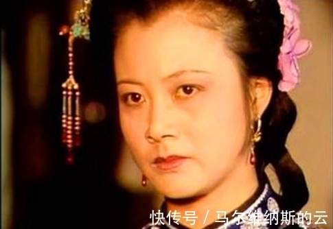 尤氏&《红楼梦》里最接地气的诰命夫人,吃下人的米饭,用丫鬟的脂粉!