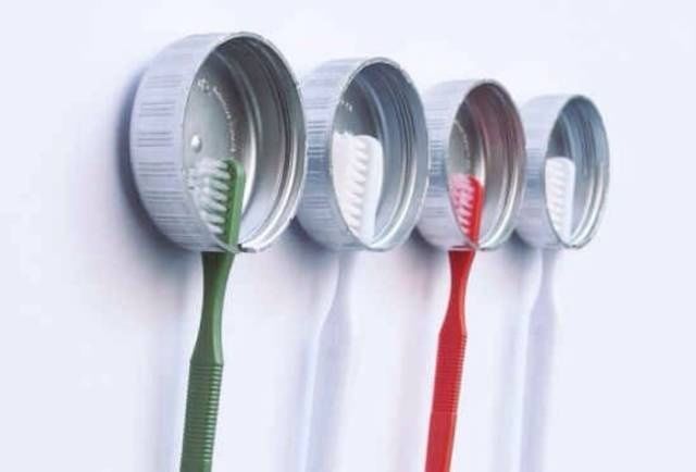 把肥皂放在矿泉水瓶盖上,第二天奇迹发生了