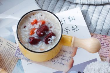 营养|藜麦这样吃,营养搭配很均衡,关键还好消化