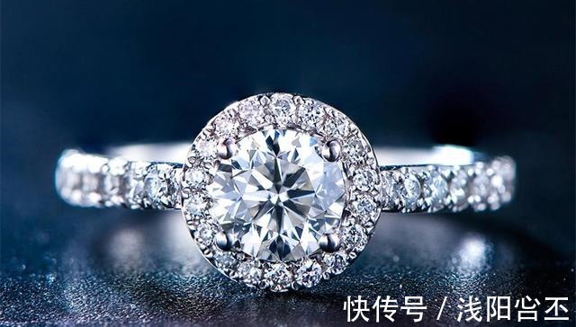 水贝 你知道买珠宝首饰最应该去的地方是哪里吗!