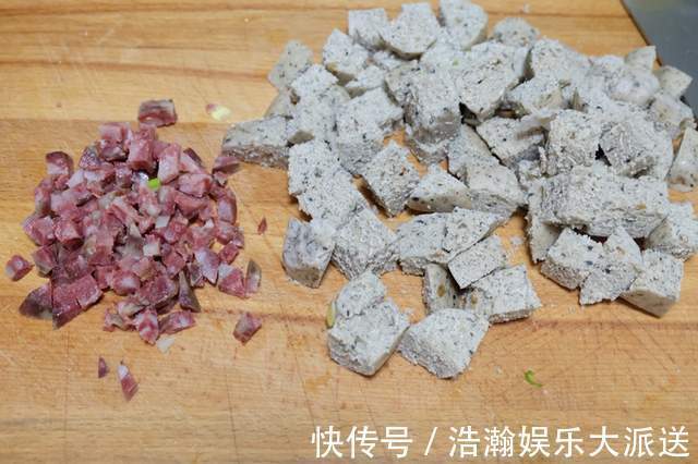 步骤|馒头也能做披萨,步骤简单,香软拉丝,10分钟就能搞定