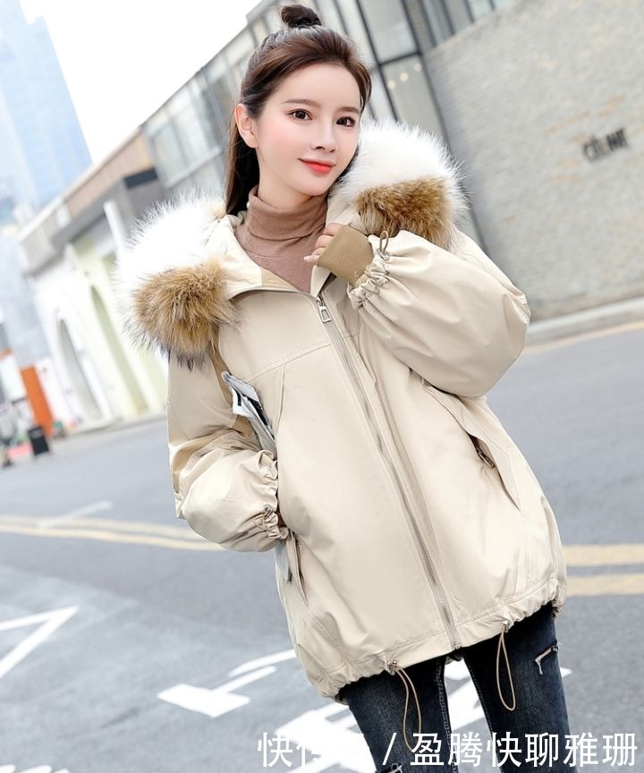短款羽绒服,哪怕150也能穿出大长腿即视感