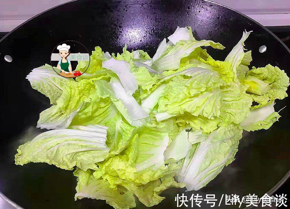 大白菜|这菜冬天离不了，有钱没钱都别忘了吃，营养还便宜，冬天吃特养人
