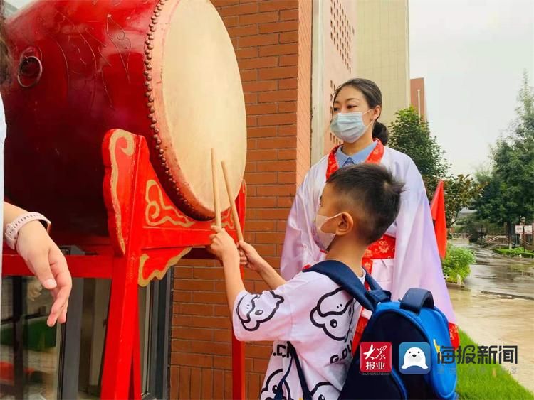 国城小学|明理启智 人生始立 青岛市城阳区国城小学迎来一年级新生报到