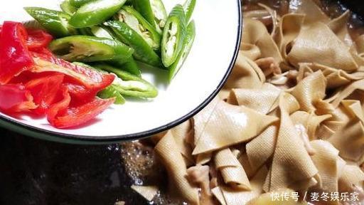 豆腐皮炒猪肉的家常做法,价格便宜,营养价值高!