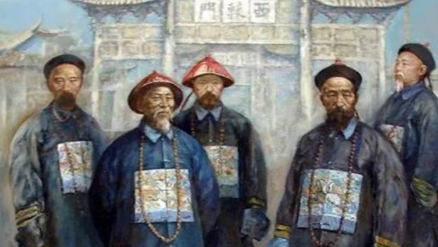 曾国藩|老农下葬时突降暴雨,算命先生:这家要出大官!几十年后果真应验