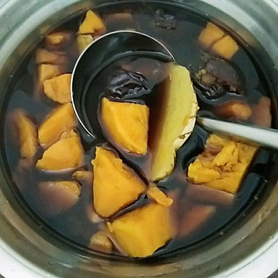 番薯姜片红枣糖水