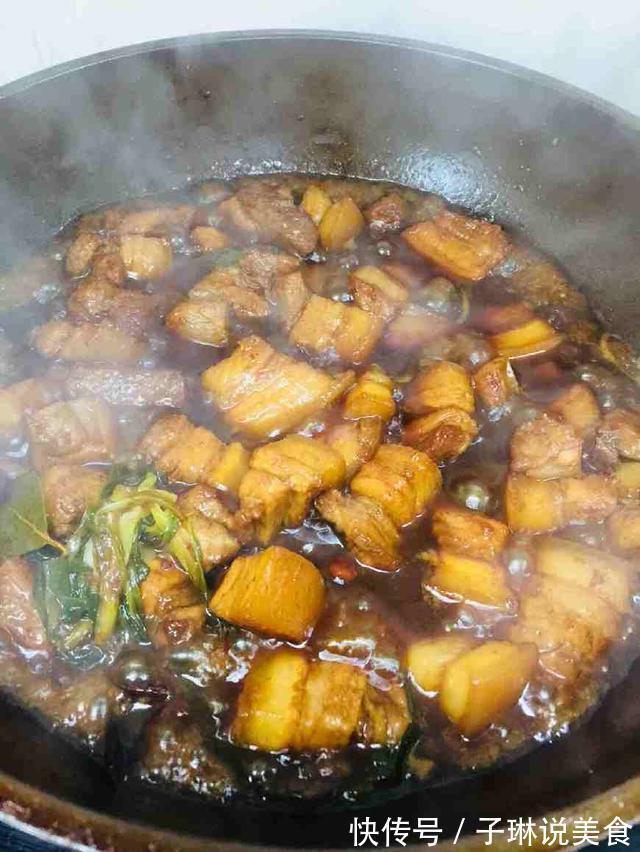 猪肉炖不好，因为你只注意焯水，想要猪肉软烂香嫩，秘诀在这里！