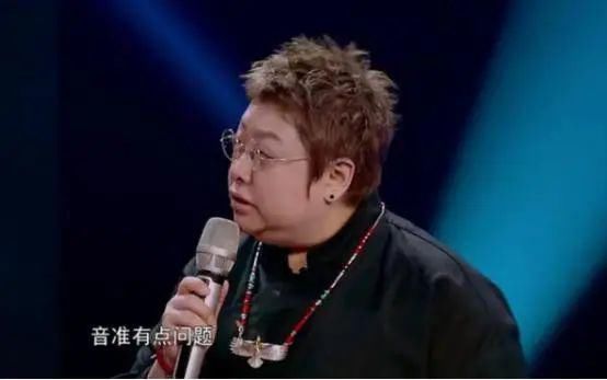 冠军|这届《好声音》跑偏,只顾宠导师,冠军单依纯曾被韩红否定