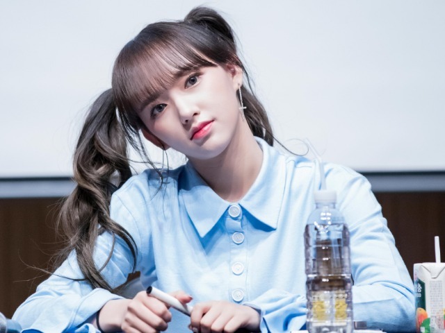 cos|程潇COS春丽胜在大腿够壮,日本原型胜在够美,最经典的却是她