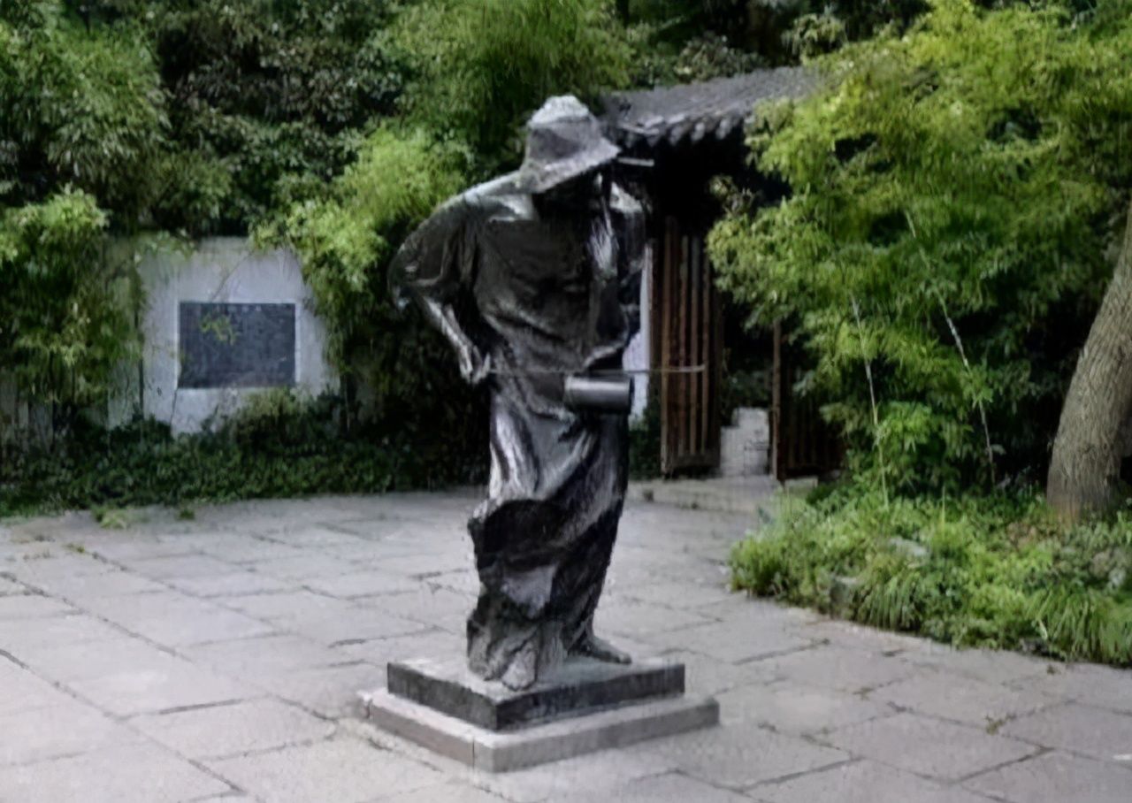 二泉映|阿炳:吃喝嫖赌全占,患上梅毒双目失明,他的音乐却只配跪着听