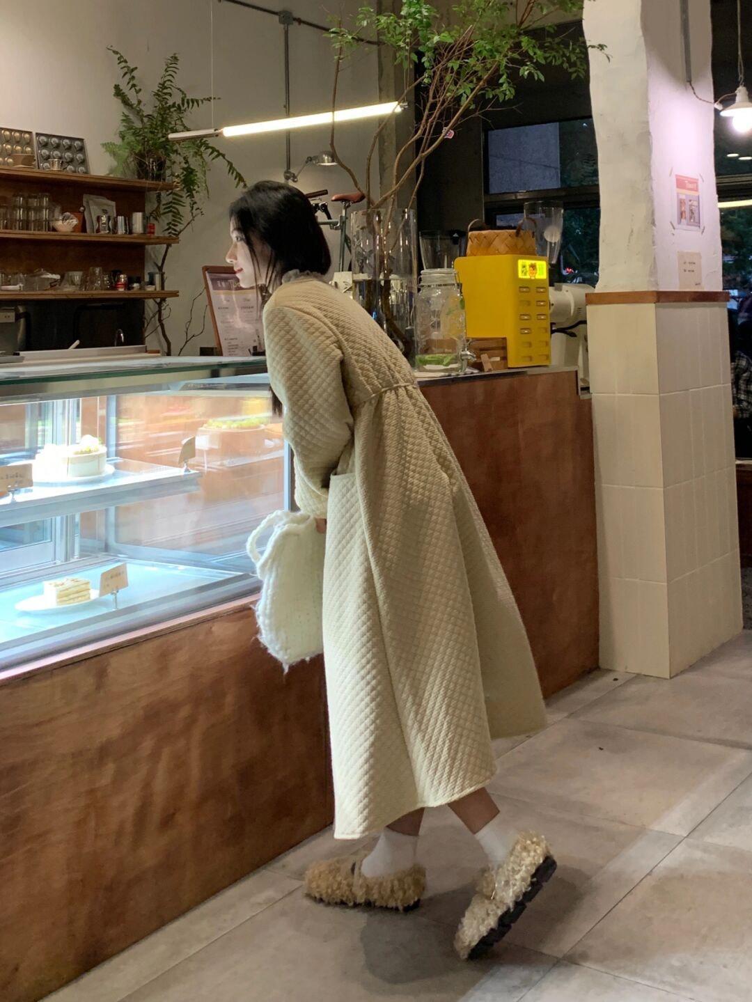 皮裤|今年流行这种棉裙,搭配蕾丝打底衫,保暖又性感!