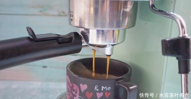 春天来了，荸荠做成马蹄爽和它这样一起喝，喝一杯真是精神爽到底