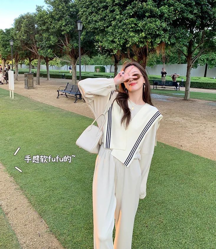 元气满满|是时候穿卫衣了！早秋这么穿，时髦又好看