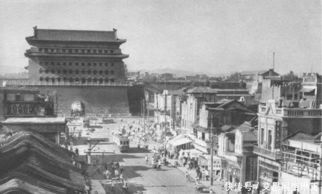 1954年北京城，满眼都是古建筑，让人感受无比的轻松惬意