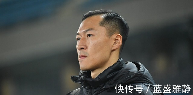 国足|吴曦加盟申花后表现平庸,未来急需调整爆发,曾因大赛躲球遭质疑!