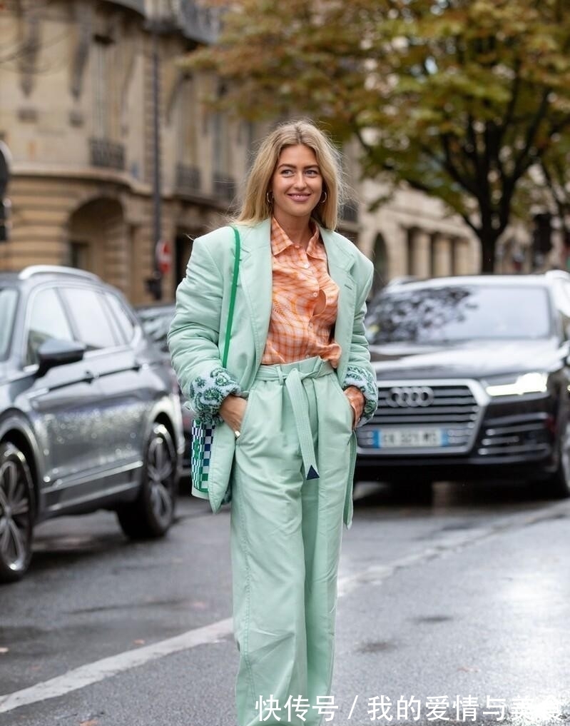 时髦 今年绿色才是最火流行色,时髦好搭还吸睛,比红色更显气质