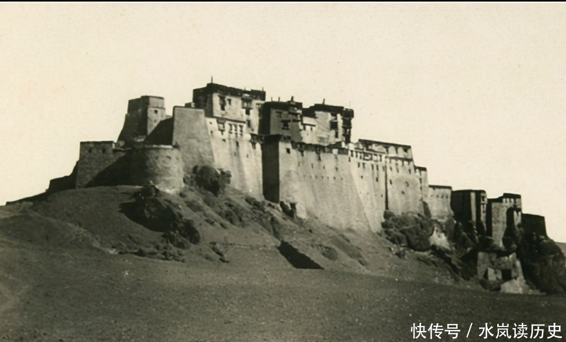 屹立|1927年的西藏老照片：布达拉宫巍峨壮丽，普通人生活艰难困顿