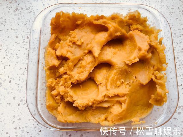 植物油|冬天做点红薯芝麻饼,当早餐零食都不错,软糯香甜又营养