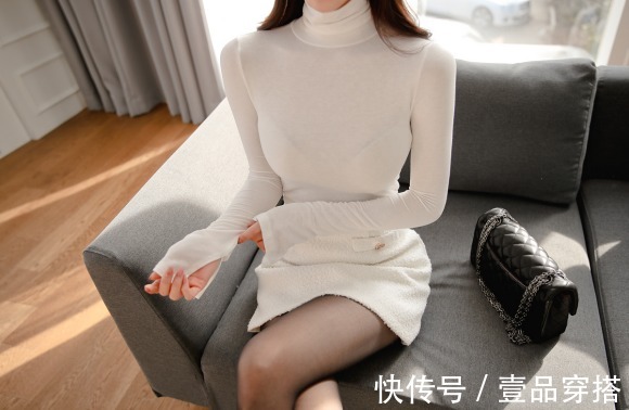 打底衫|女神孙允珠高清时尚搭配:牛奶糖果北欧高冷螺纹打底衫