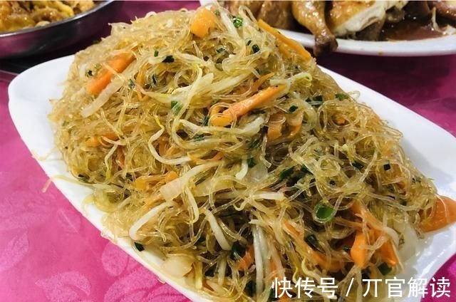 岳父生日摆寿宴，在农村这10菜1汤不到400块，大家来看看值不值吧