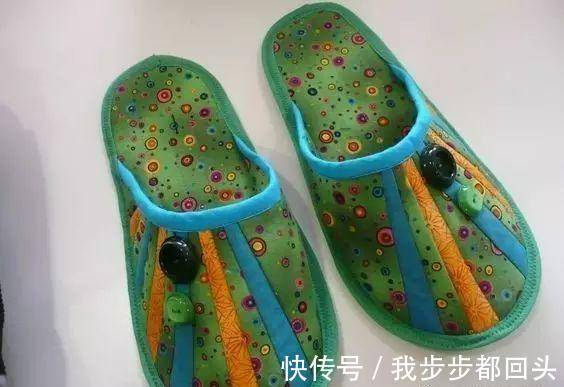 棉拖鞋 家里的旧衣服,别扔,给家人做几双拖鞋,穿着舒适又保暖!收藏