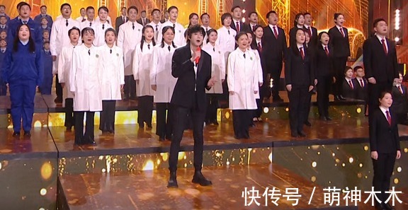 湖南春晚状况多:何炅屡次口误,刘谦被疑整容,刘宇宁太高挡镜头