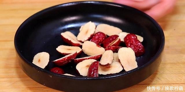 糯米红枣糕|糯米不再包粽子了,教你懒人糯米糕,这样做比粽子好吃多了