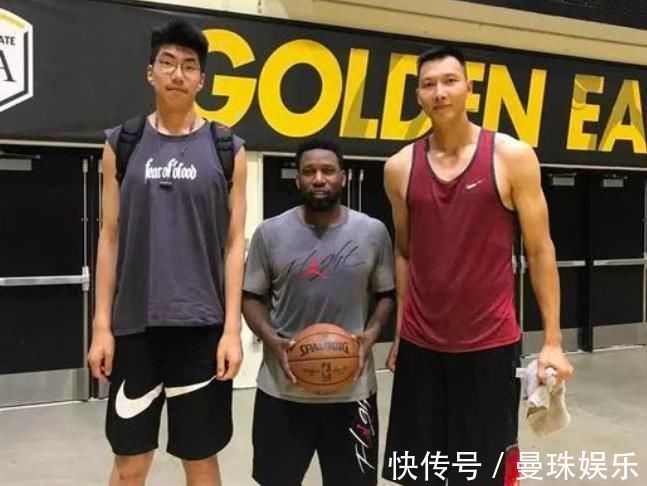 中锋|中国男篮最强03后爆发!全国大赛轰25分12板,身高2米22接班姚明