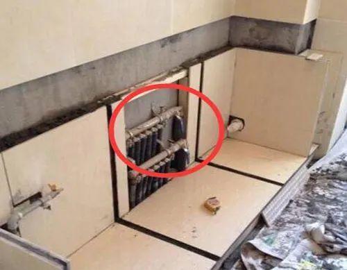 台面|对砖工师傅真的是服气,又省钱又实用的橱柜装修方法